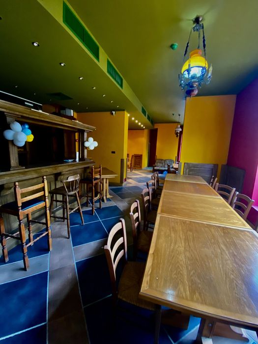 Търговско помещение от 100кв/м в Разсадника