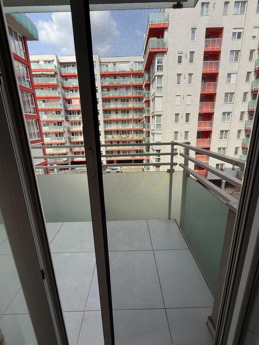 Inchiriez apartament 2 camere