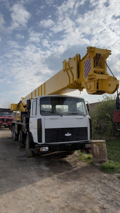 Avtokran Maz 50 tn