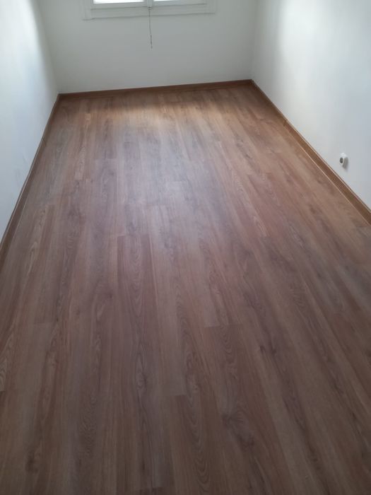Vând apartament în stei