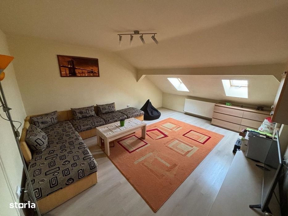 Apartament 3 camere zona Tilișca