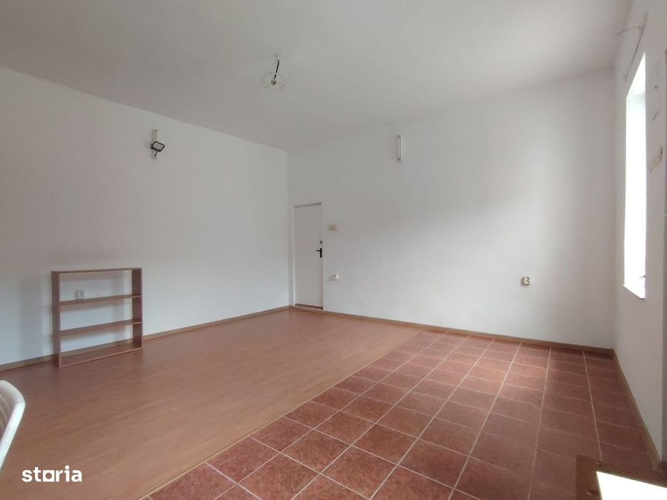 Spațiu de inchiriat I birou sau cabinet I 30 mp I Zona Decebal