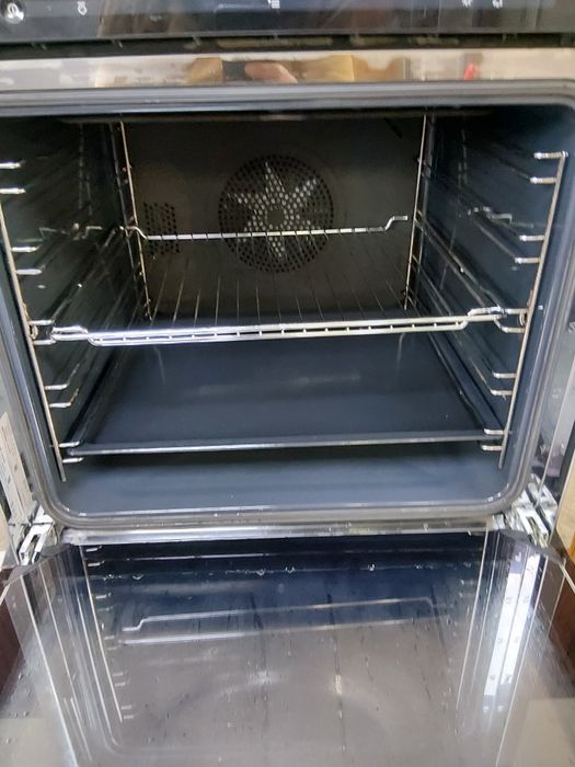 Като нова иноксова печка за вграждане с керамичен плот Миеле Miele Made in Germany  2 години Гаранция!