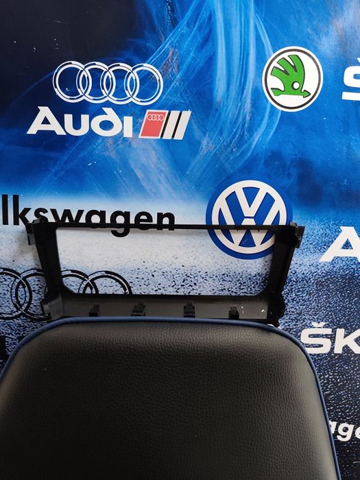 Ramă Panou Climatronic Digital Skoda Octavia 3