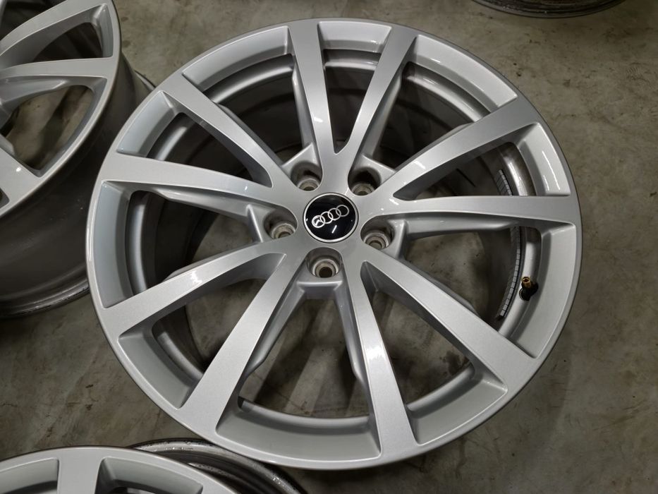 Jante Audi A8 S8 A5 A6 A4 R18 originale stare impecabila// ca și noi