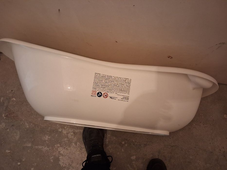 Ново,сгъваемо детско легло и ваничка с източване