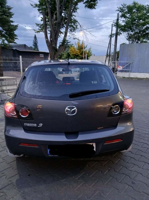 VAND Sau schimb Mazda 3 1.6 disel