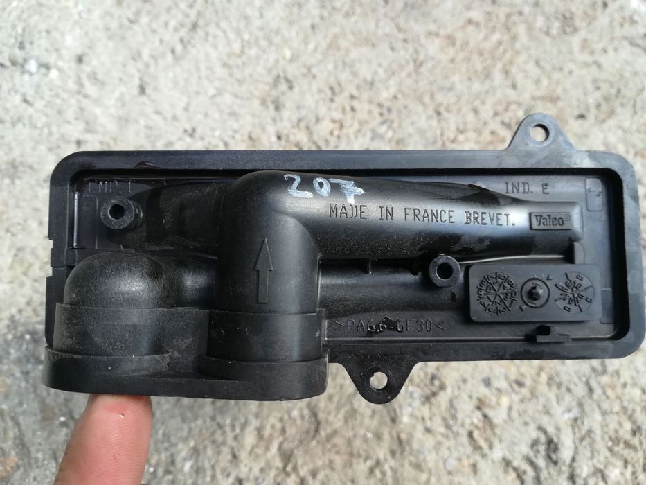 Peugeot Пежо 207 вентилатор моторче мотор реостат радиаторче парно