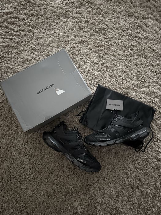 Balenciaga Track