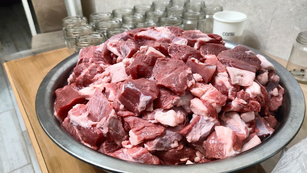 Говядина тушеная!