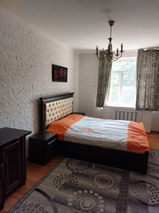 Цум 2/3/4 ул.Чимкенткая рядрм 110 школа кафе Бон Центр