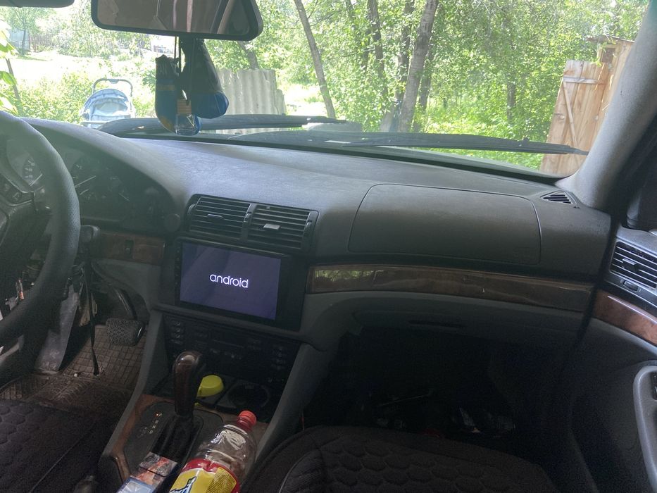 Салон на бмв е39