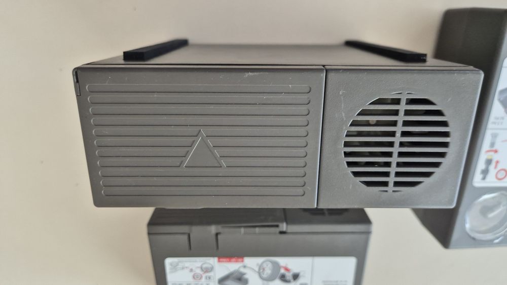 Оригинален НОВ компресор за гуми Пежо,Ситроен, Peugeot,Citroen