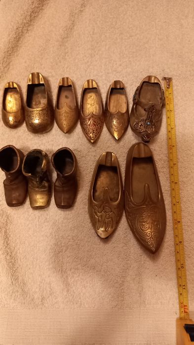 11 papucei drăguți din bronz