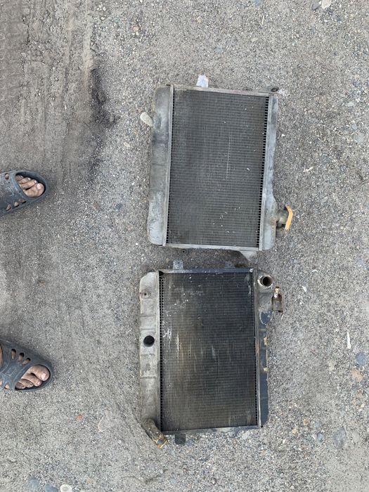 Продам  радиатор ваз 2106