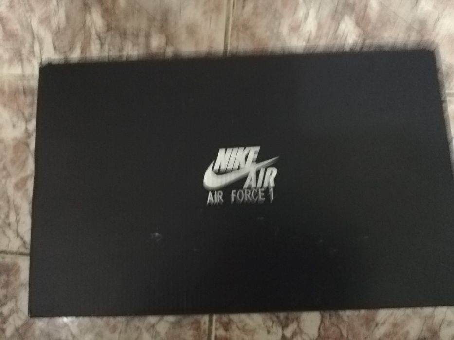 Vând adidași Nike air force 1