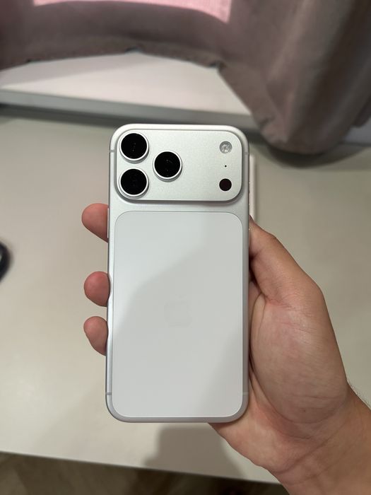 iPhone 17 Pro Max | 1 Терабайт | 100%
