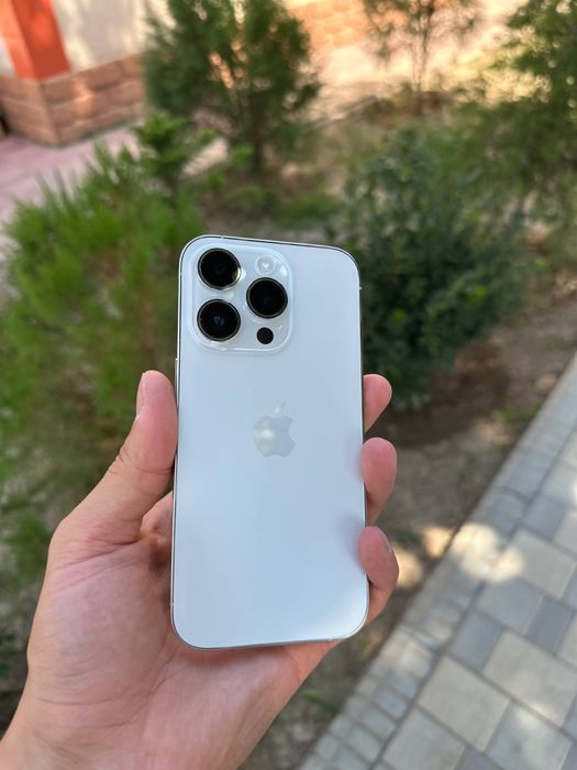 Продается телефон в идеальном состоянии Iphone 14 pro 128gb 79%
