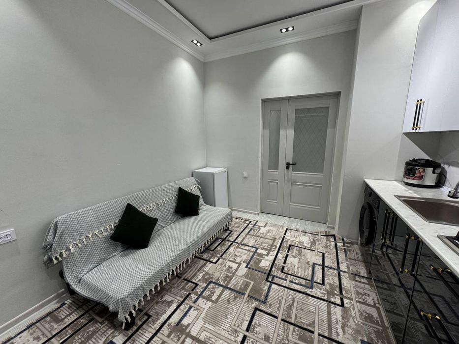 Srochna uy sotiladi  sergeli. Metro 2/4/5