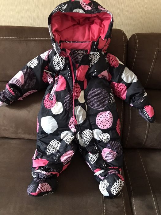 Продам детский зимний комбинезон