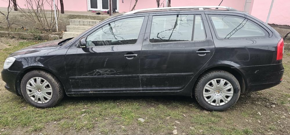 SKODA Octavia 2011 — imagine 4