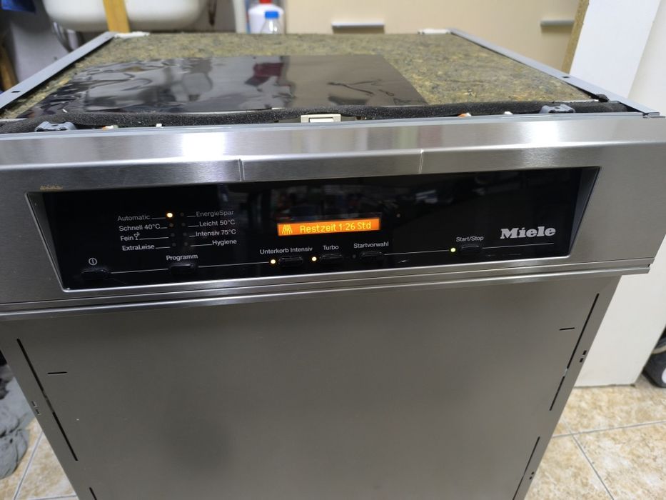 Съдомиялна Miele G 5830 SCI