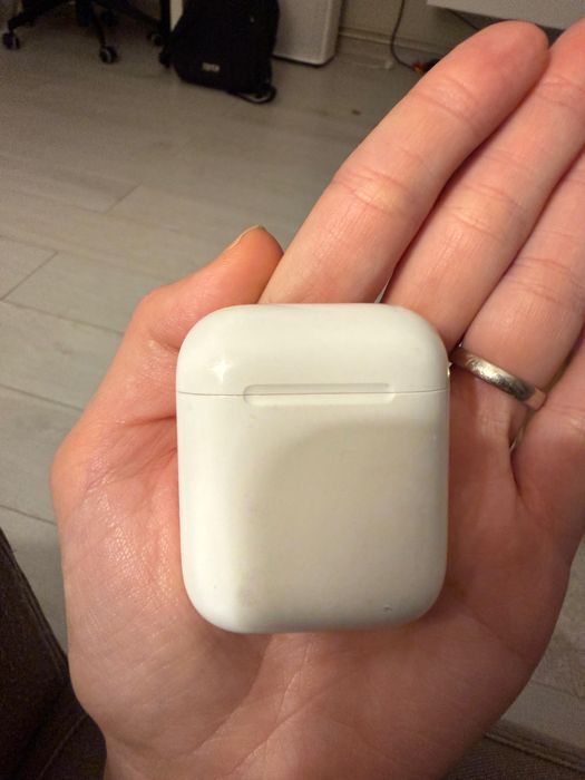 Casti airpods 2 in stare foarte buna