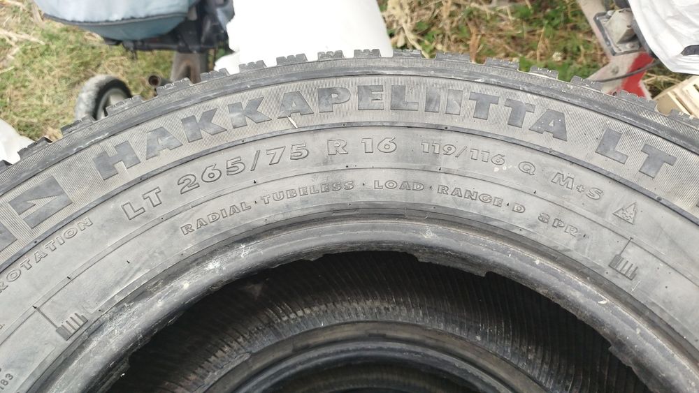 Nokian LT 265/75 R16