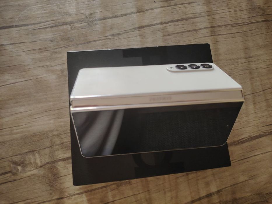 Samsung z fold 4/512