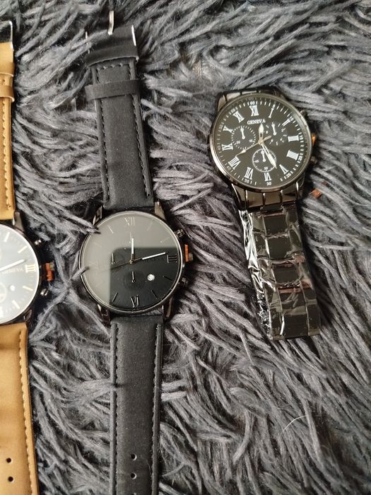 Продам часы недорого новые