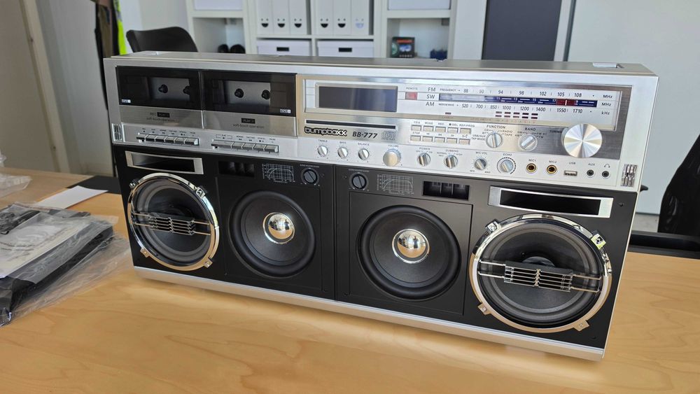 BUMPBOXX BB-777 Dublu radio-casetofon boombox ghetto blaster cu CD, Bluetooth, USB si intrare auxiliara