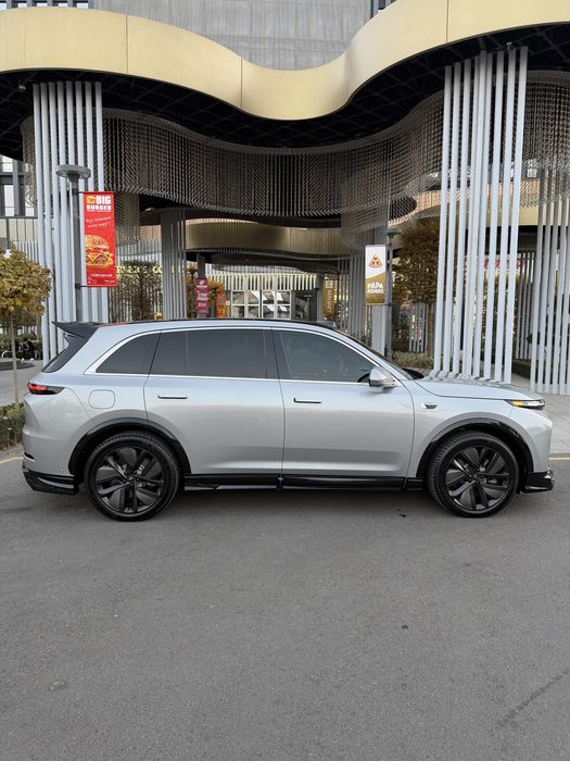 Li 7 Ultra Ideal Sotiladi