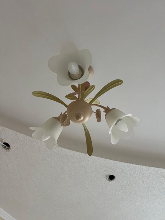 Люстры состояние хорошее