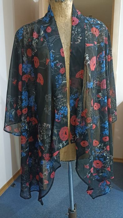 Продам одежду для полных женщин