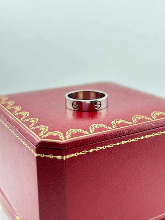 Кольцо Cartier Love