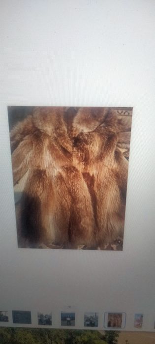 Продам срочно шубу Лиса