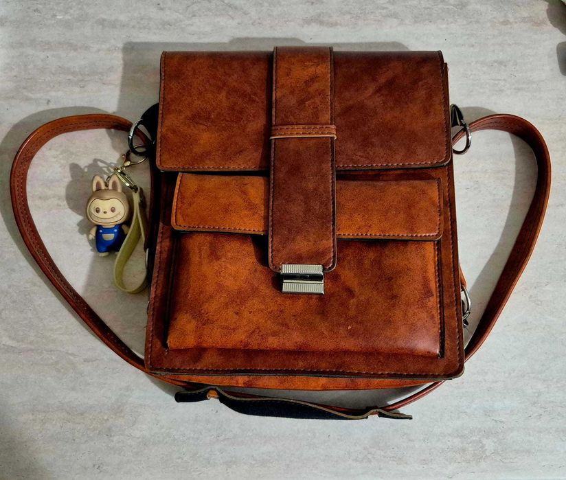 Geantă crossbody din piele ecologică maro