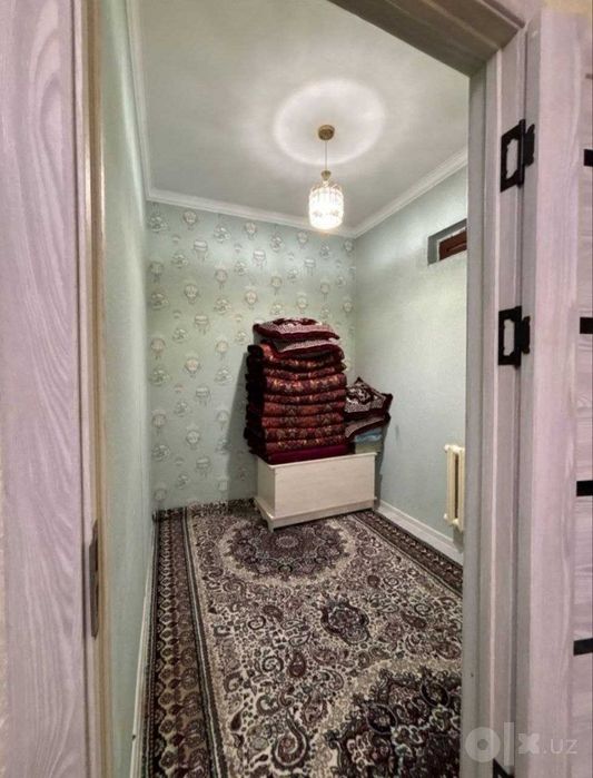 Юнусабад 8  2/1/4  50м² Балкон 1.5/6 Не Торцевой Ор-р напротив Биллур