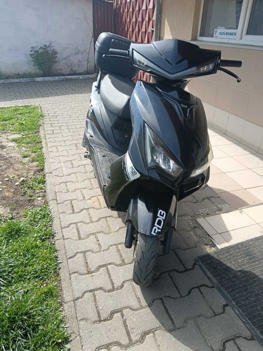 Vând scuter electric RDB