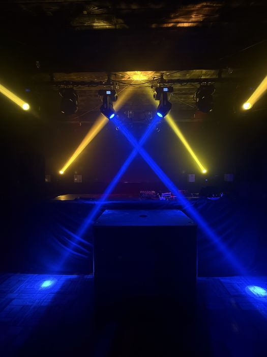 Programare schela de lumini trupe, dj, petreceri, cluburi, saloane de evenimente