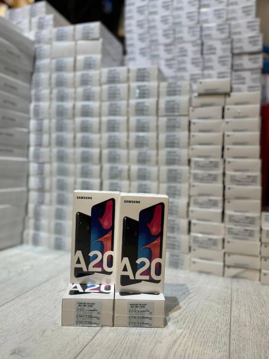 Самсунг А10,смарфоны для подарка