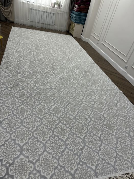 Ковер большой