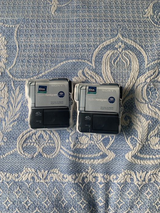 Оригинални тениски на Sony Уникални