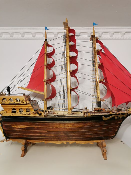 Кораблик, сувенир