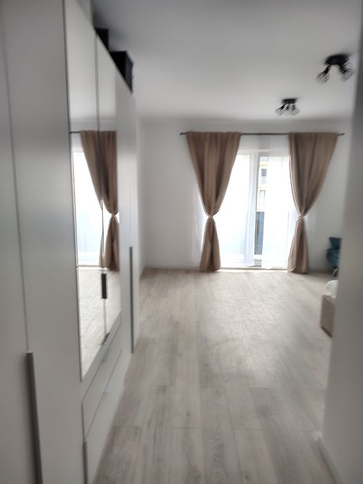 De vânzare apartament ,Floresti!