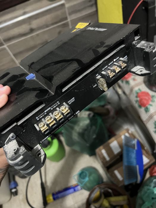 Vand subwoofer si amplificator (statie) Alpine