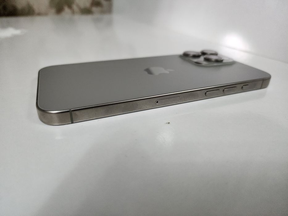 Iphone 15 Pro Max VN/A 256GB АКК 81% Коробка не найдена.