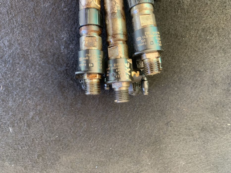 Injector Land Rover Freelander 2  2.2 TD4 160CP 2006-2014 0445115042