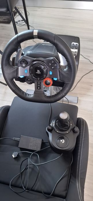 Volan G29 + pedale + schimbător Logitech