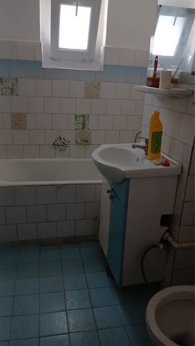 Inchiriez apartament cu 2 camerea Gara